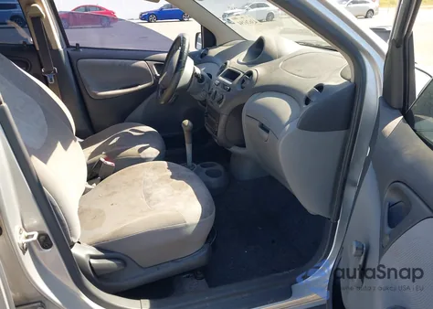 2000 Toyota Echo из США, поврежденный, VIN JTDBT1234Y0051445